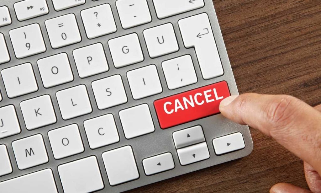 What Makes Customers Cancel a Subscription